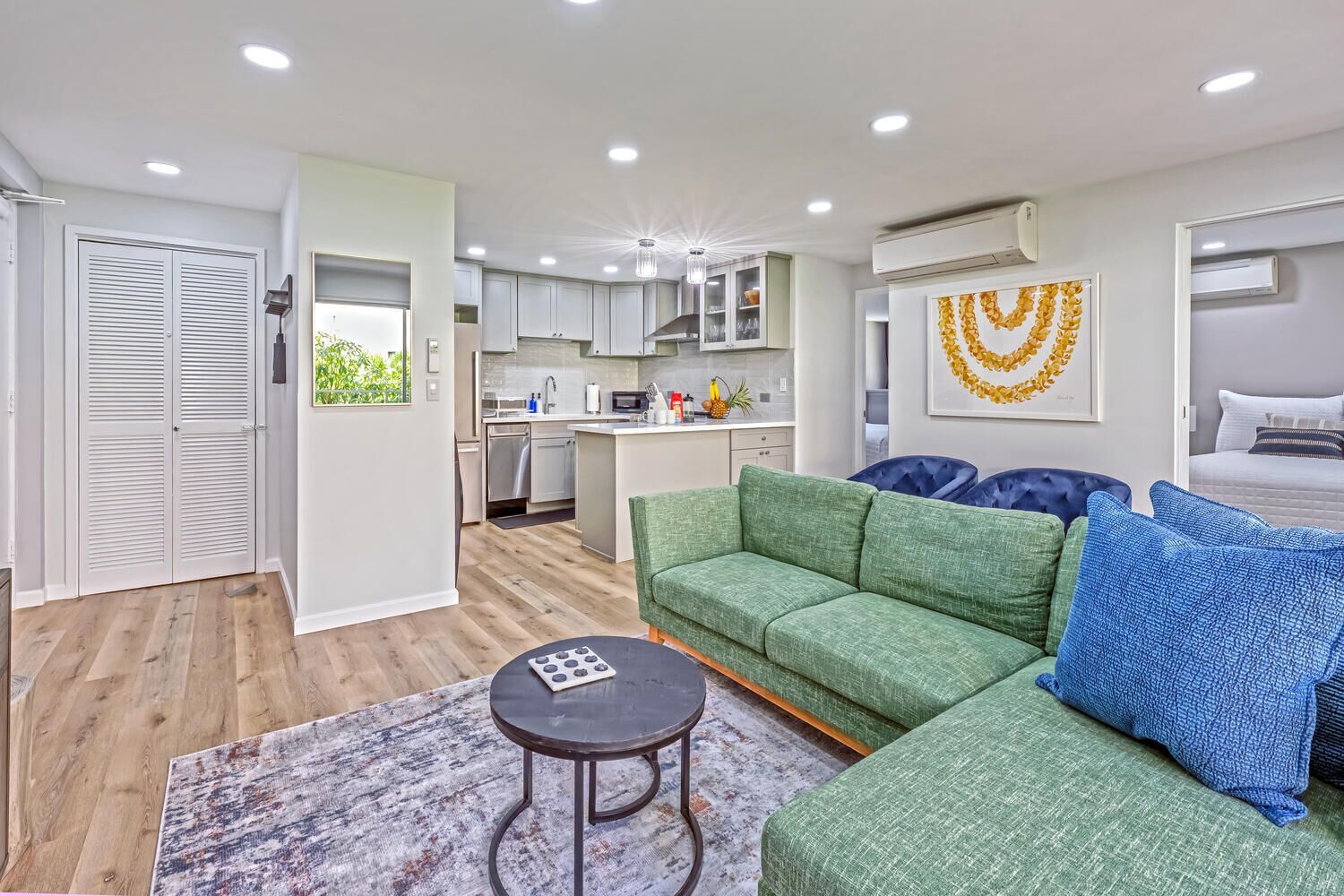 Take-it-easy Waikīkī Beach Condo