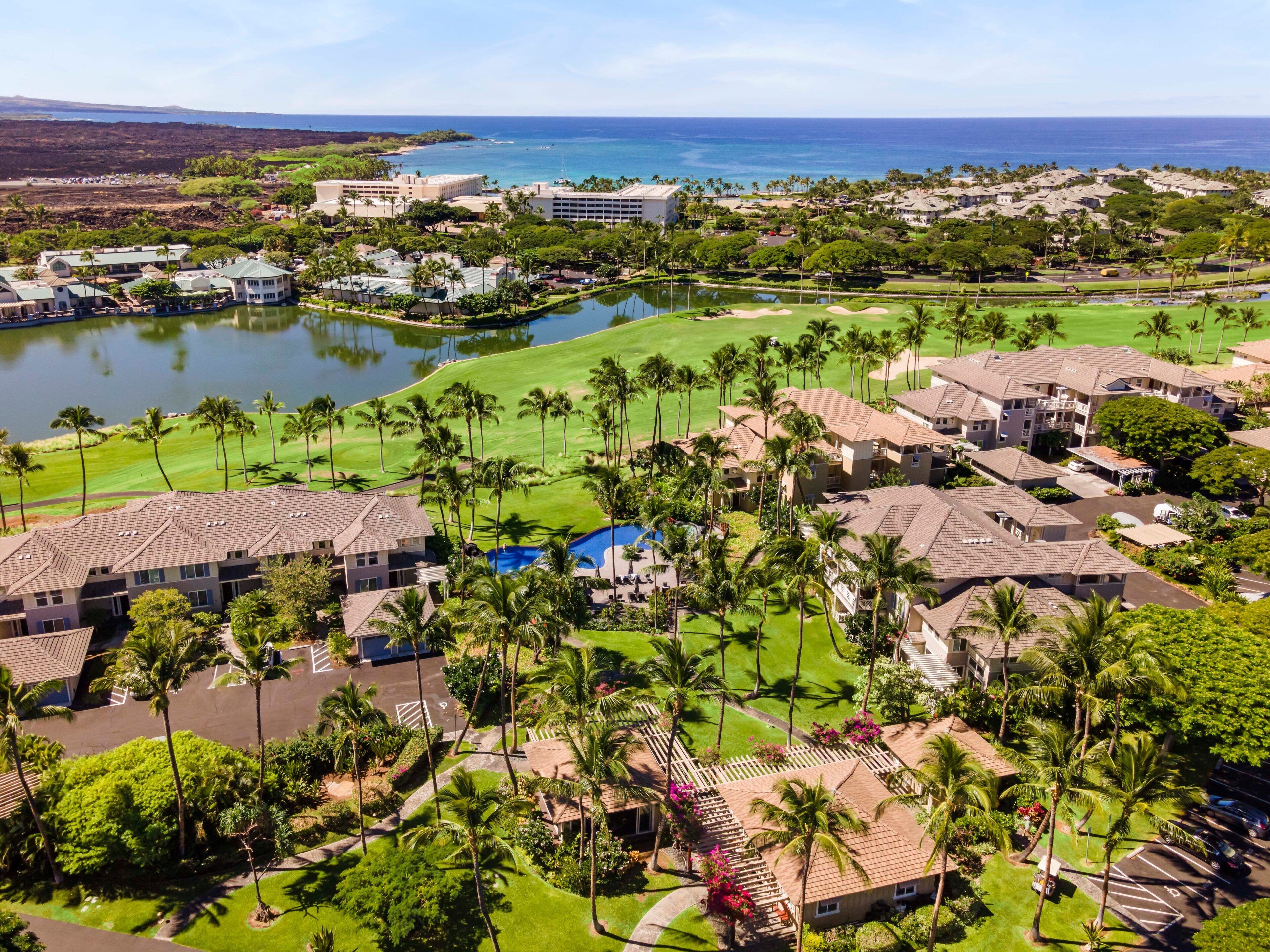 🏖️Paradise Getaway- Enjoy a Huge Golf Discount | Golf Course and Lake Views | vrKCV