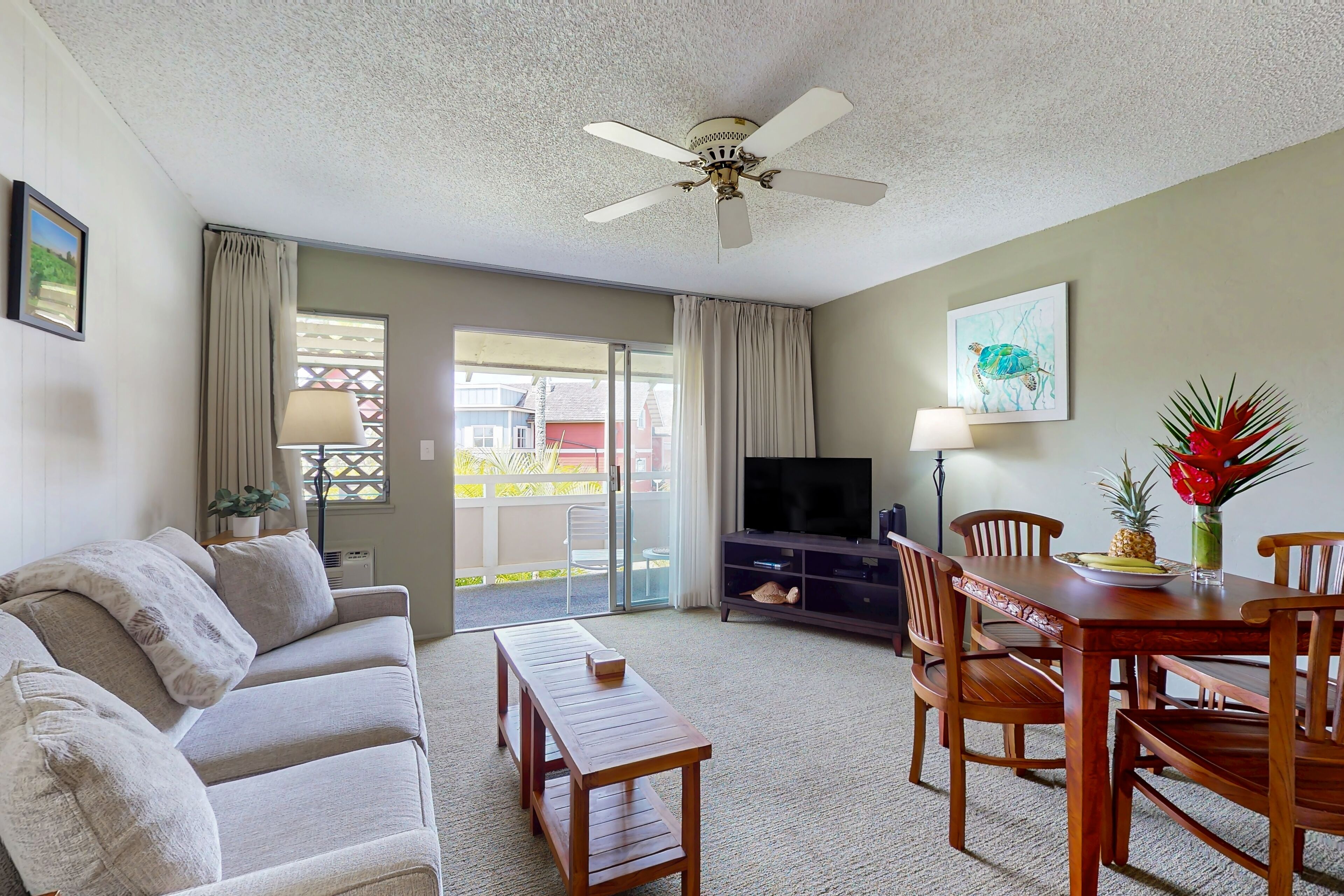 Private, second-floor condo with lanai, 3 pools, 2 hot tubs & path to the beach