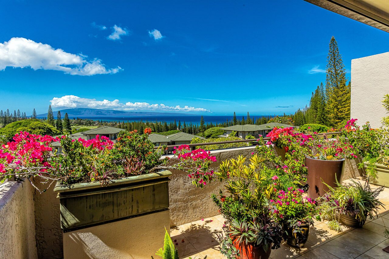 Kapalua Golf Villa 21T1: Ocean Views, Spacious Lanai & 1bd/2ba Hawaiian Retreat