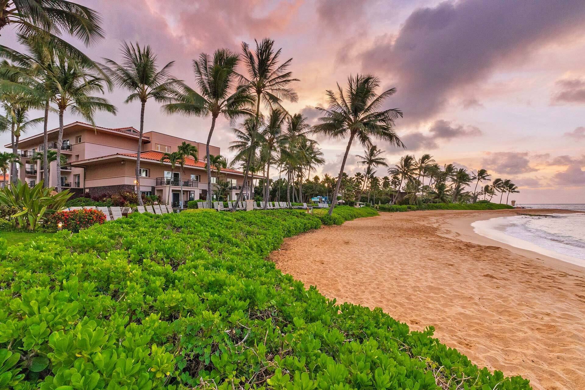 Ocean View - Marriott Waiohai Beach Resort - On The Beach- Family Friendly