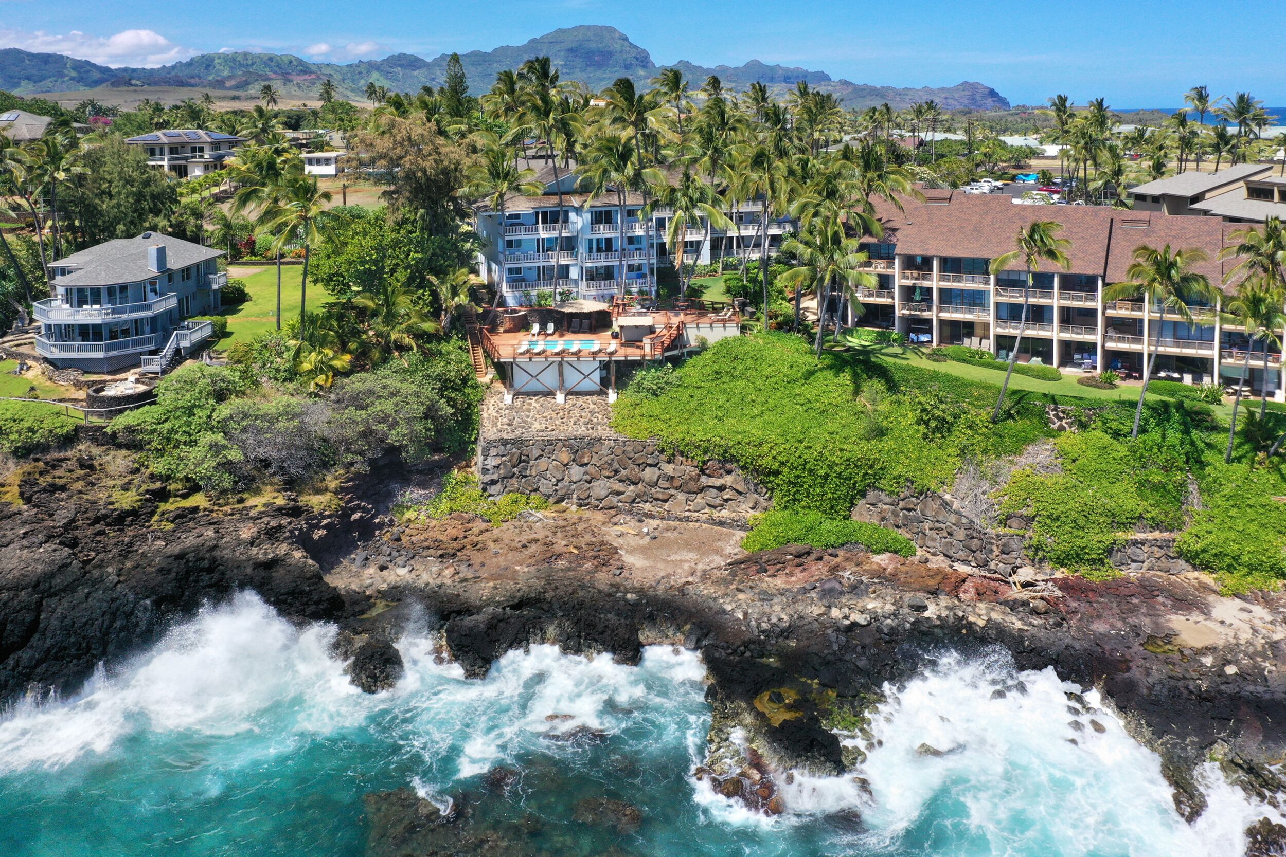 Direct Ocean Front - Renovation Complete  - EVERYTHING inside is NEW!