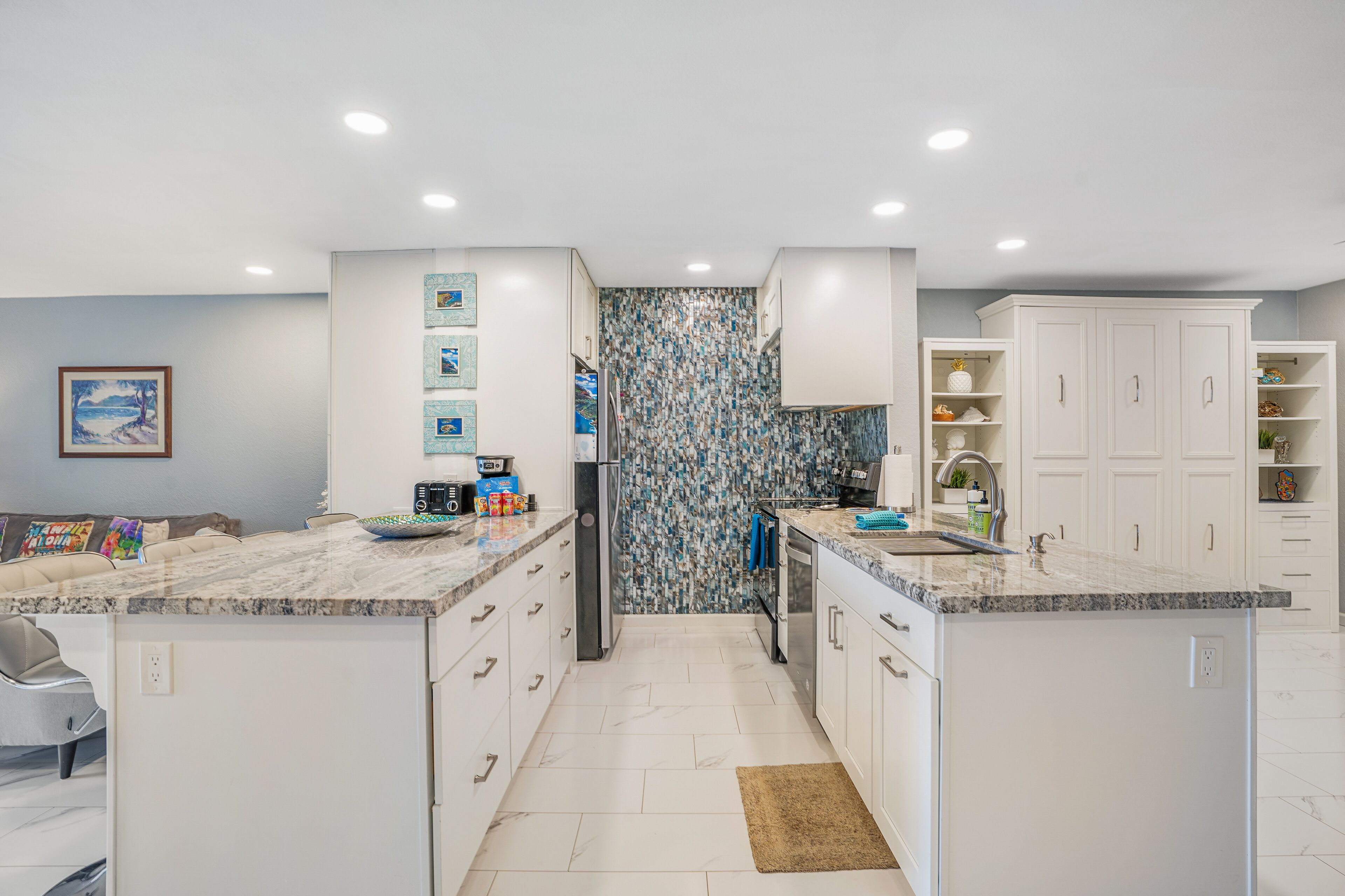 Luxury, upgraded Waikomo Streams condo with pool - walk to Poipu Beach