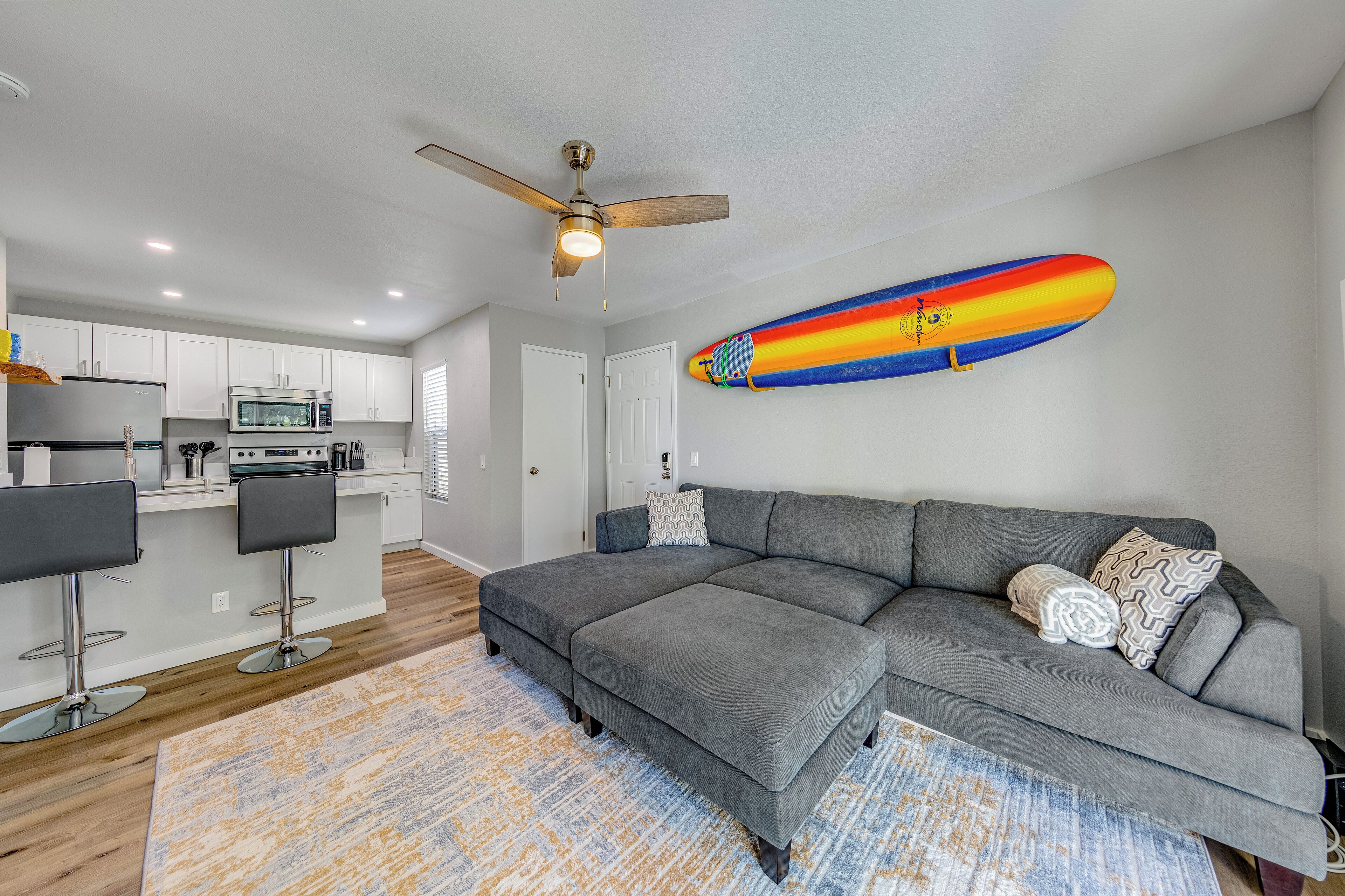 Updated 1 bedroom in paradise!